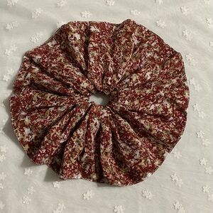 Add in bundle for total $15！Handmade Unique Hair Scrunchie Floral Pattern XL